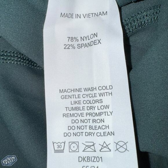 Quince Ultra-Form High-Rise Flared Pant/Leggings – Forest Green, Size M – NWT - Picture 10 of 13